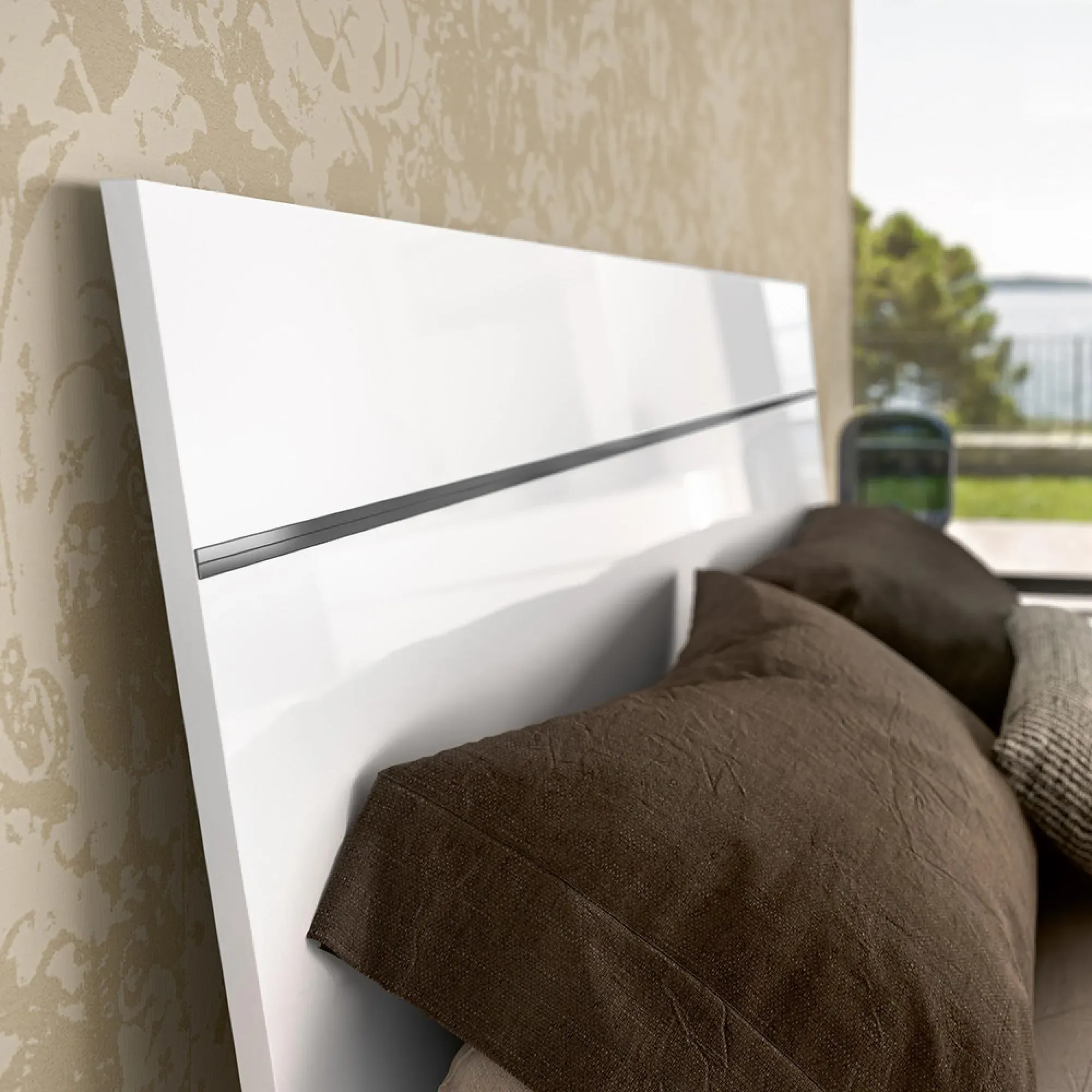 Luna Italian Bed - White