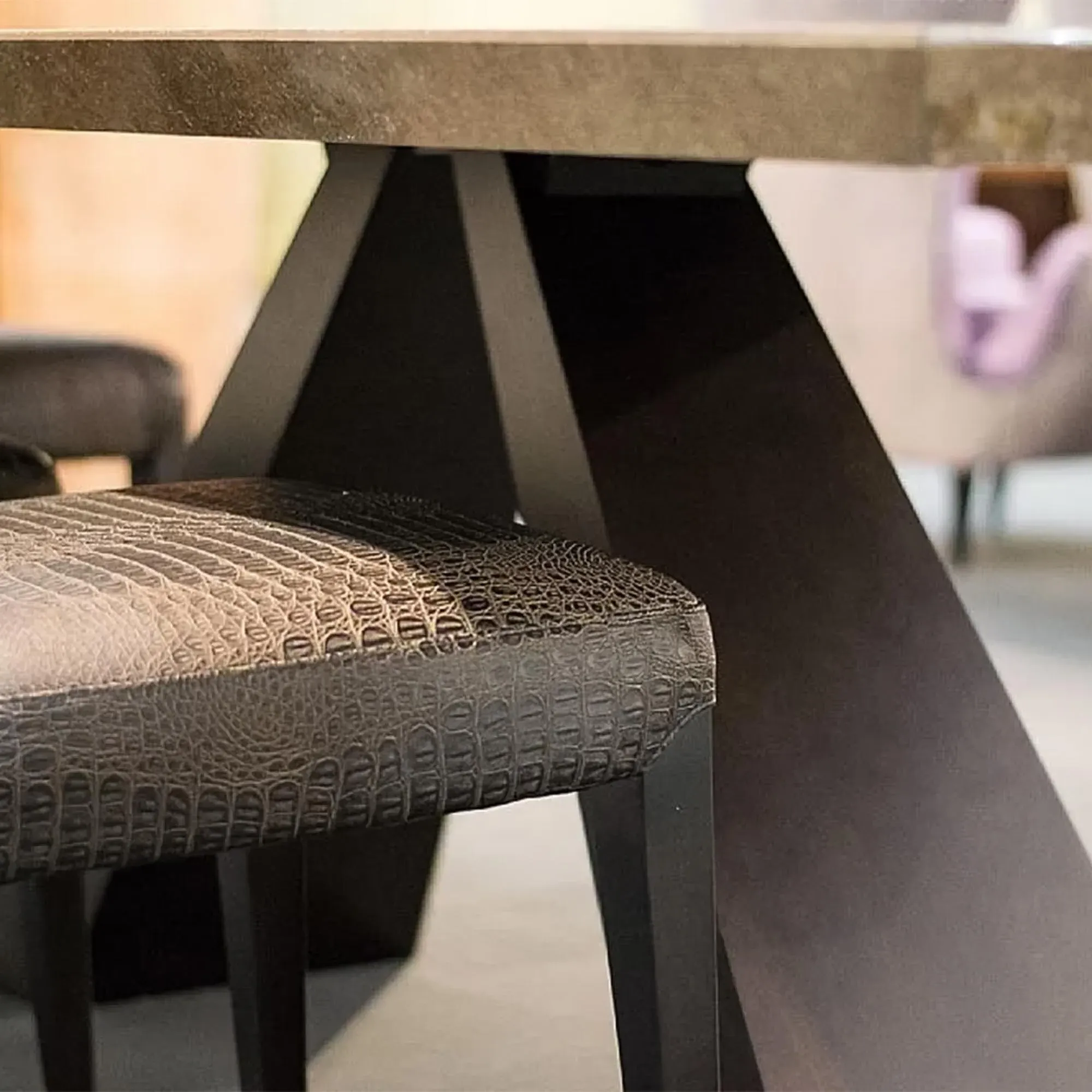 Butterfly Dining Table - Marble, Wenge Wood