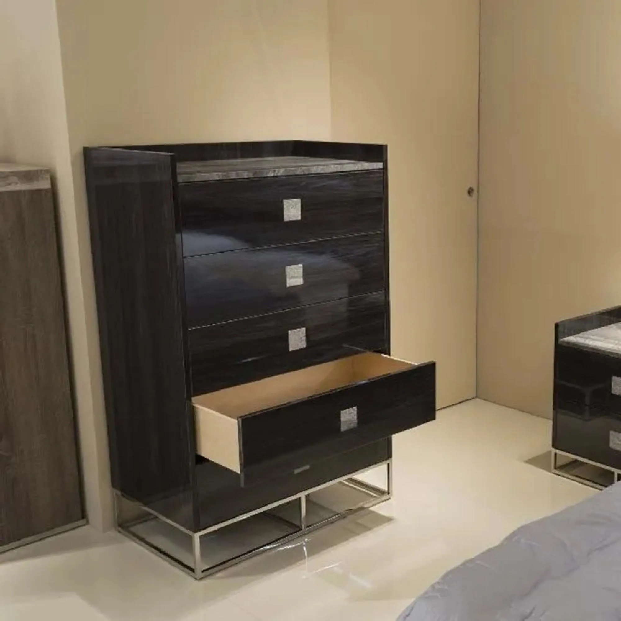 Elliot 5 Drawer Tall Chest - Marble, Wood