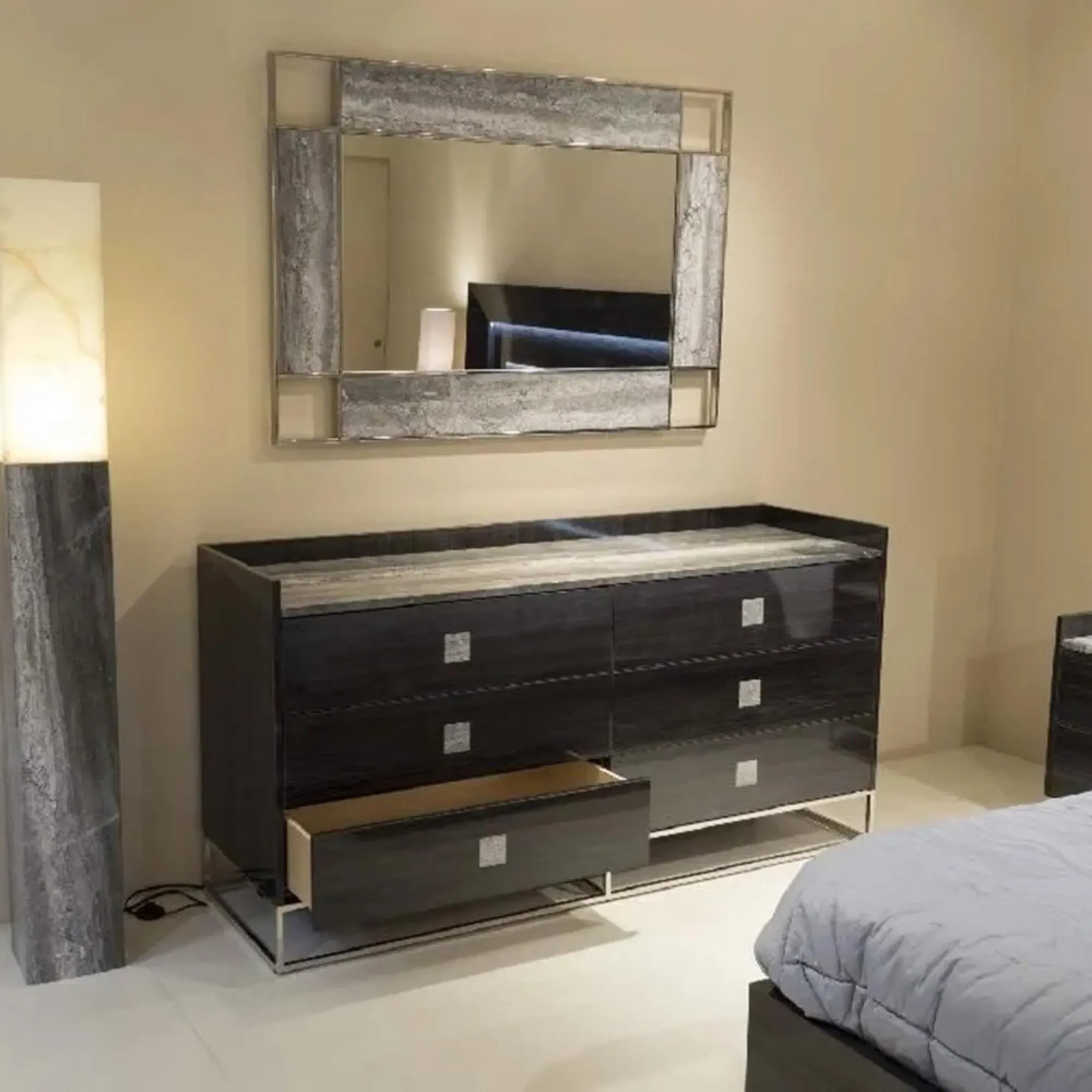 Elliot 6 Drawer Wide Chest - Marble, Wood