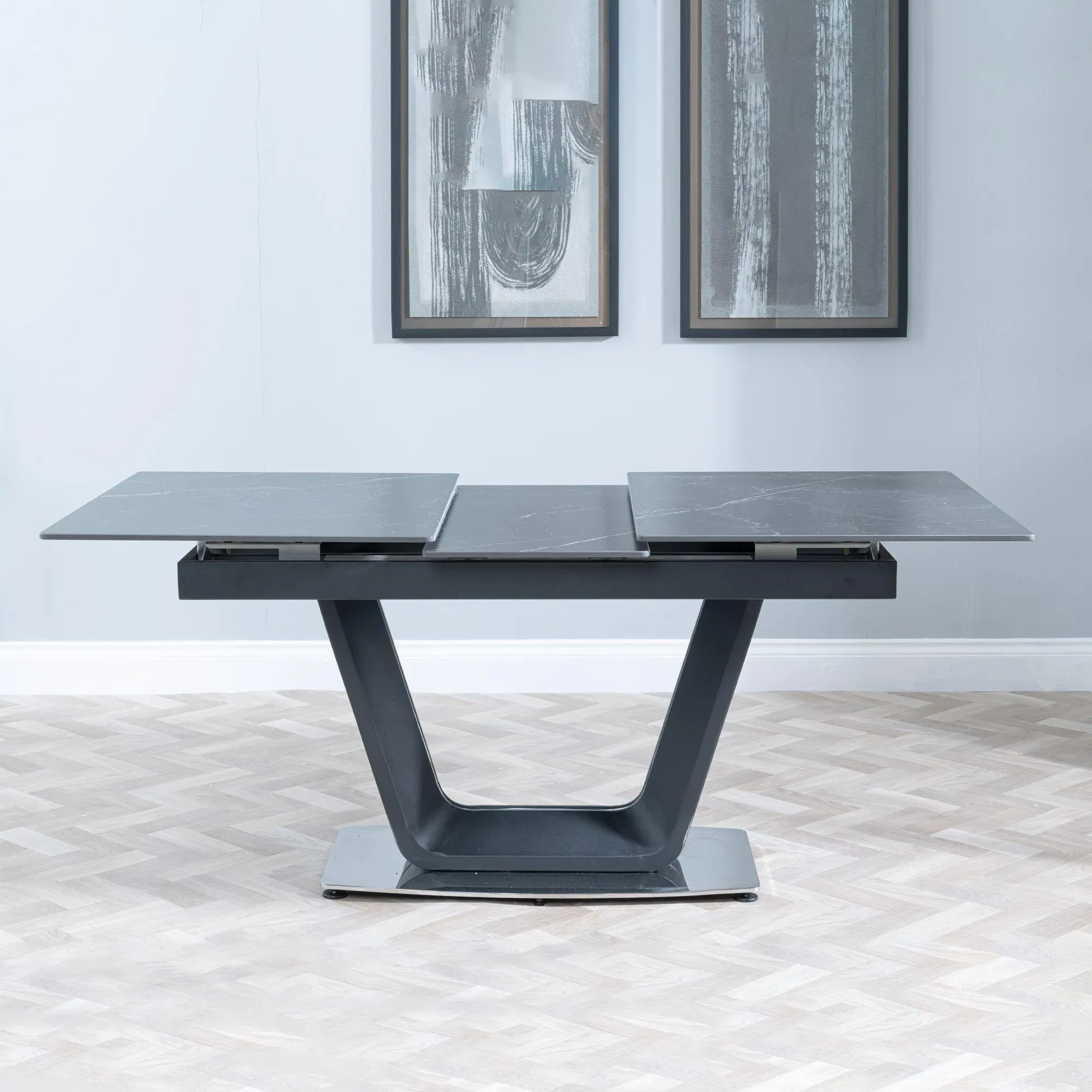 Alpha Extendable Dining Set with Ace Chairs - Black, Ceramic