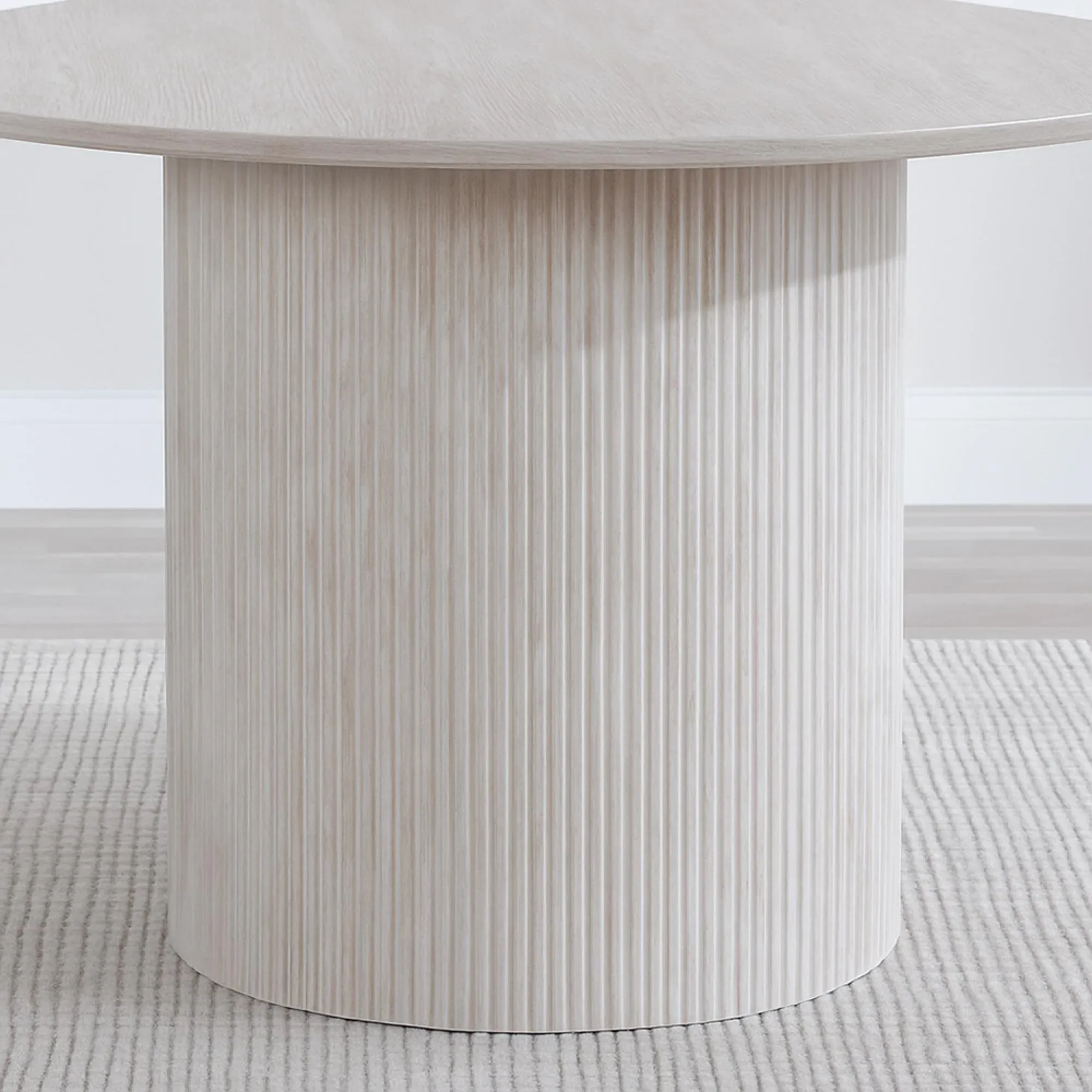 Bern Fluted 4-Seater Round Dining Table with Drum Base - White