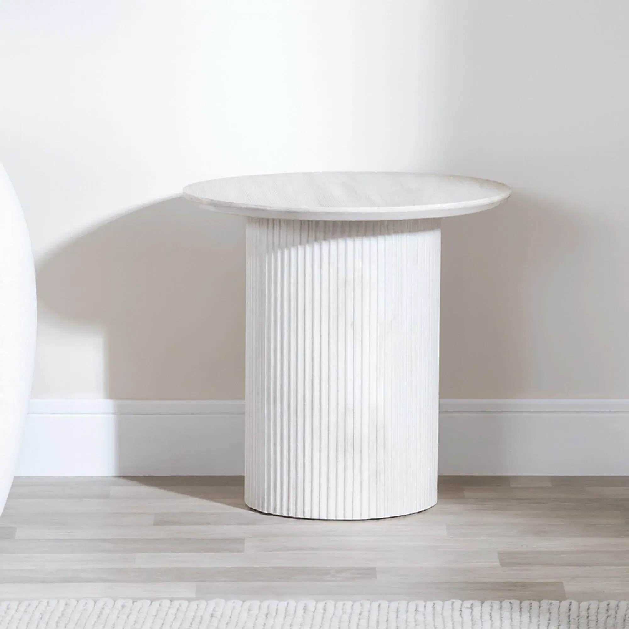 Bern Fluted Round End Table with Drum Base - White Washed Oak