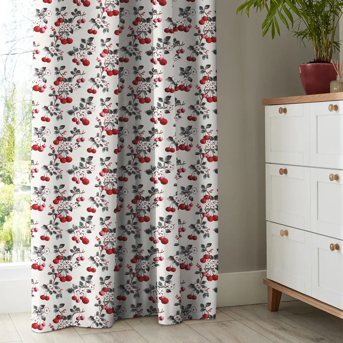 Cath Kidston Cherry Sprig Curtain - Red, Cotton