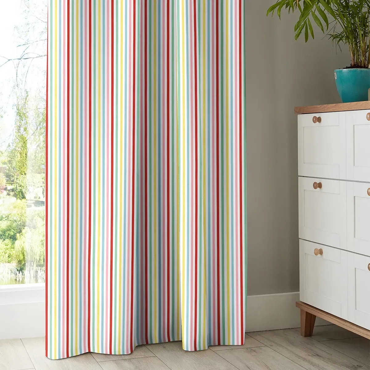 Cath Kidston Mid Stripe Curtain - Candy, Cotton
