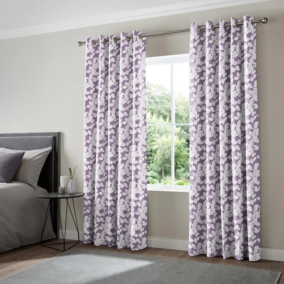 Jonas Floral Curtain - Berry