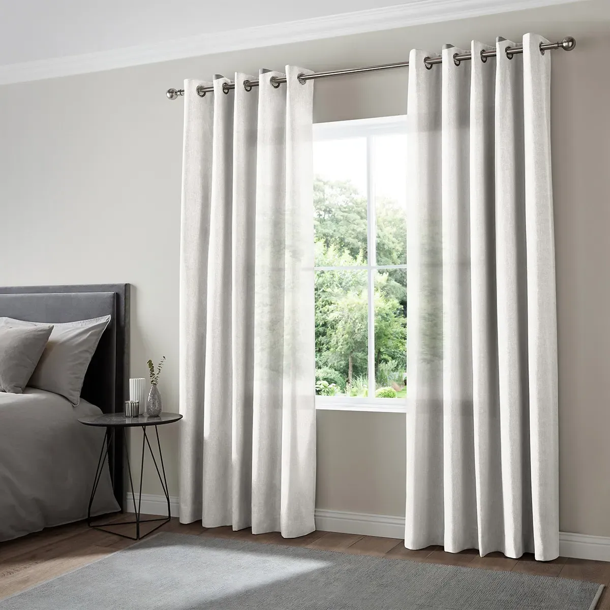 Pukki Oyster Curtain - Off-White