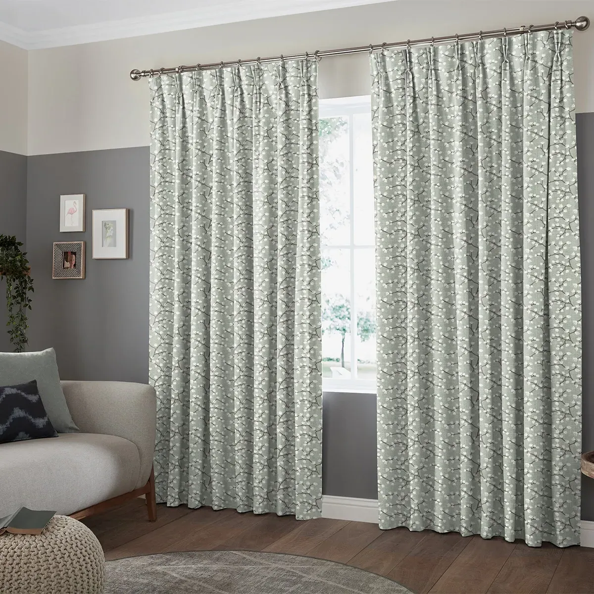 Steer Curtain with Flowers and Leaves Design - Seafoam, Cotton