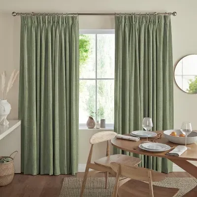 Virgil Made-to-Measure Curtain - Apple Green, Polyester image