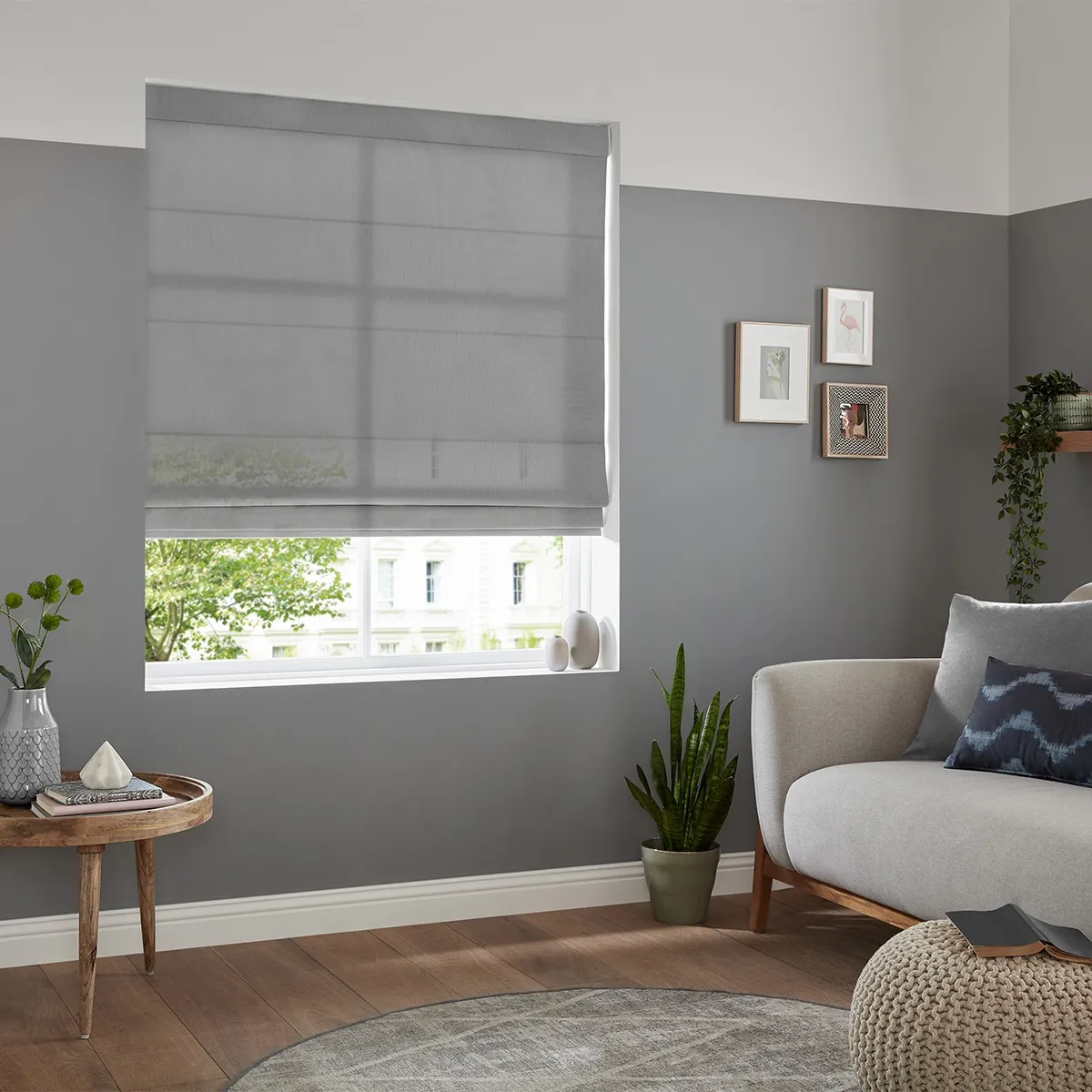 Zaha Roman Blind - Smoke, Polyester