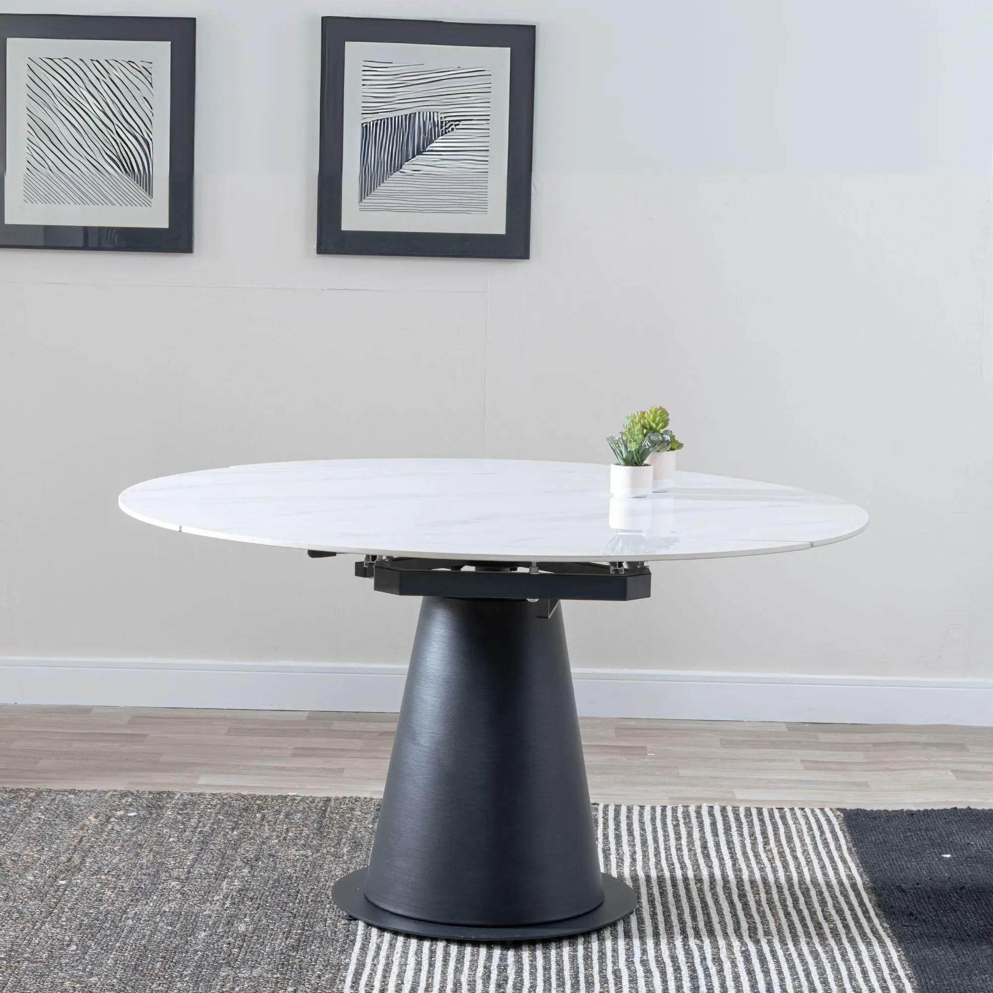 Carrara 4-Seater Round Extending Dining Set - White, Green