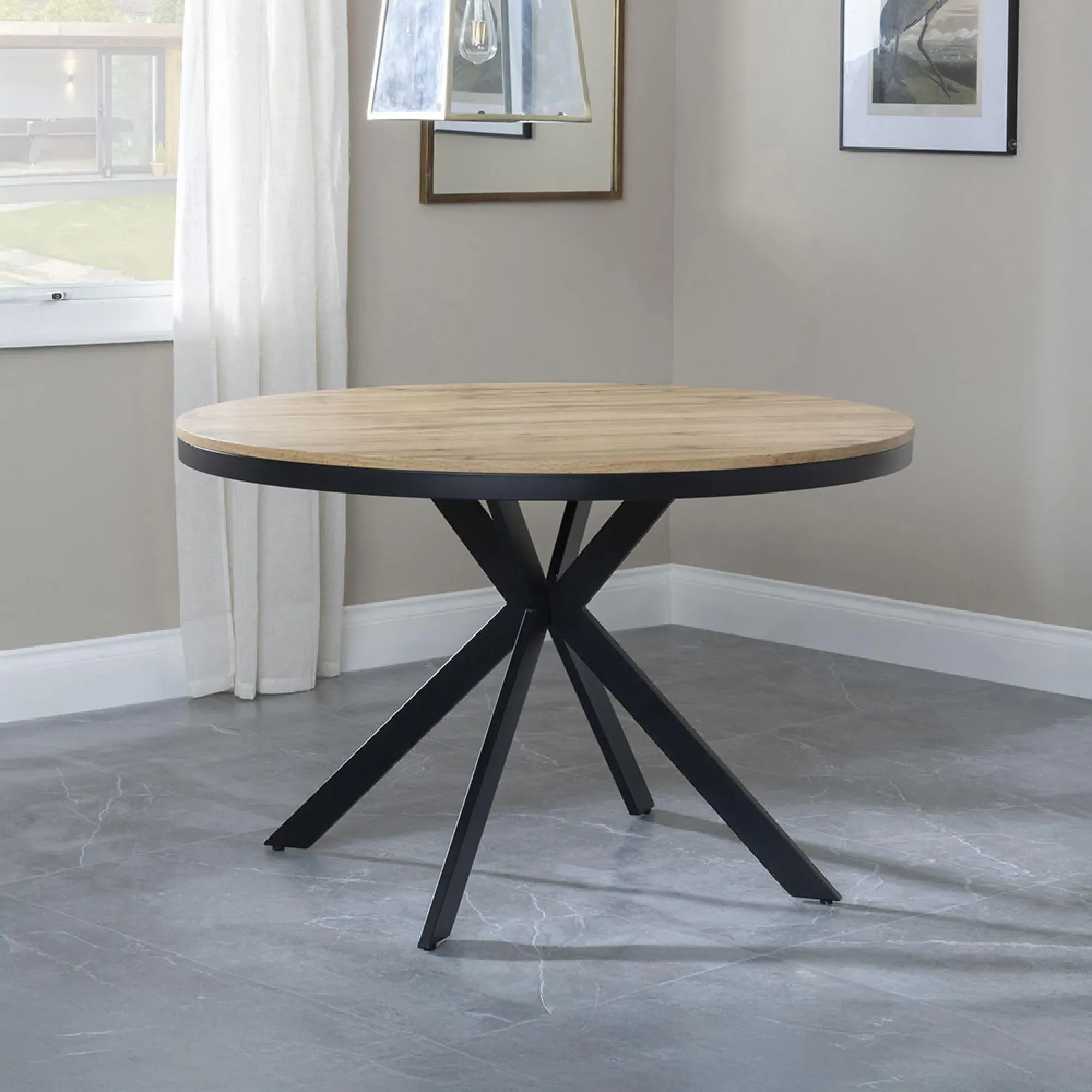Ezra 4-Seater Round Dining Table - Oak, MDF