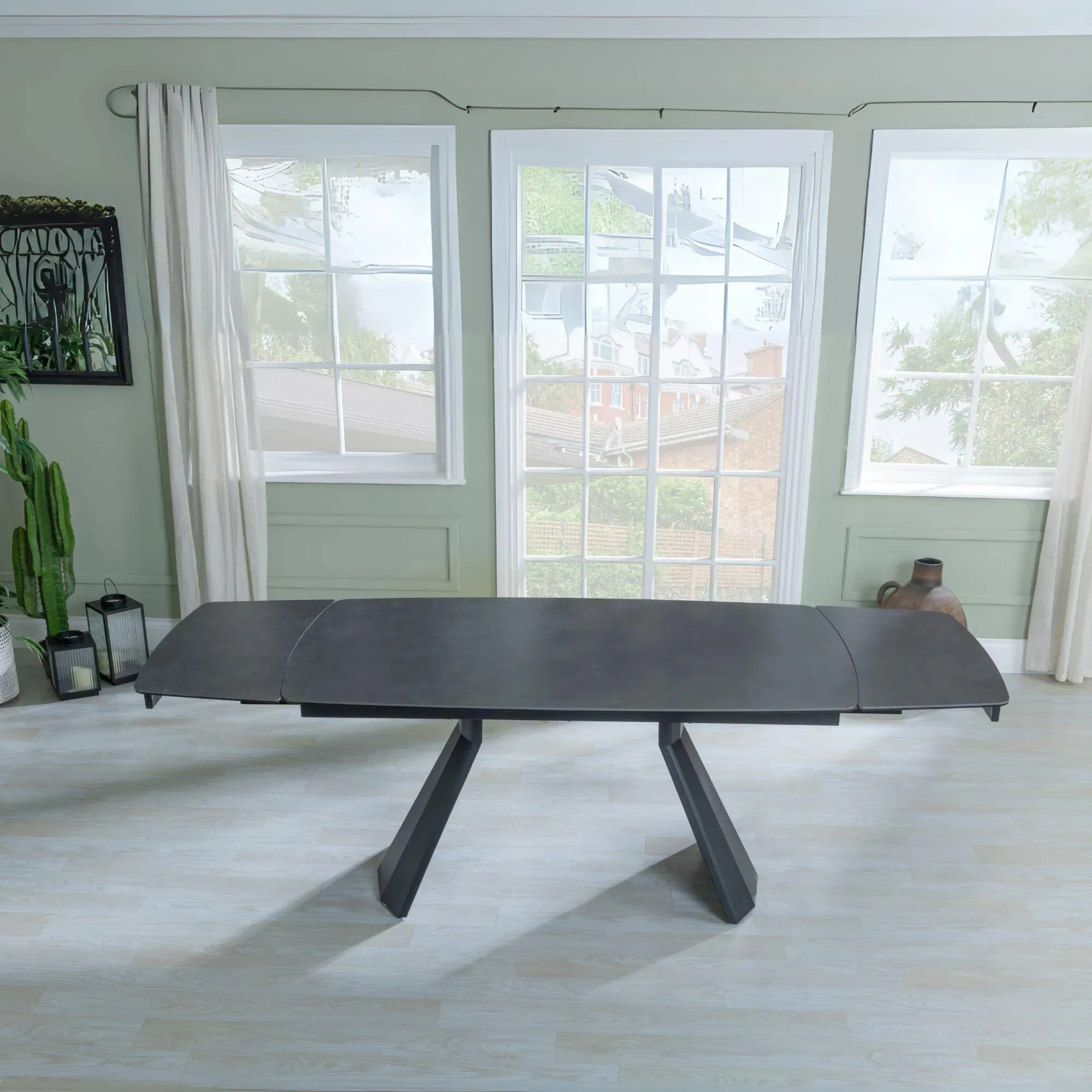 Kinston Extending Dining Set with Peyton Chair - Black, Fabric