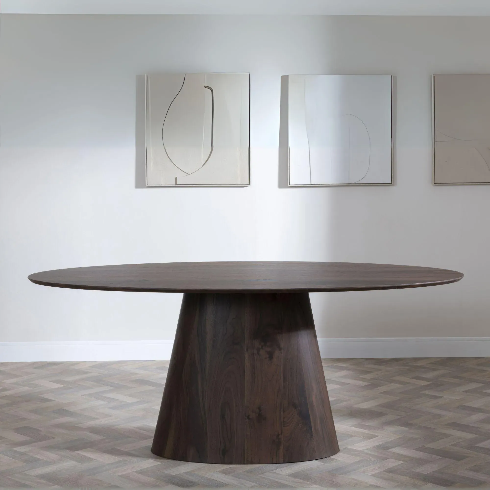 Palma 8-Seater Oval Dining Table - Walnut