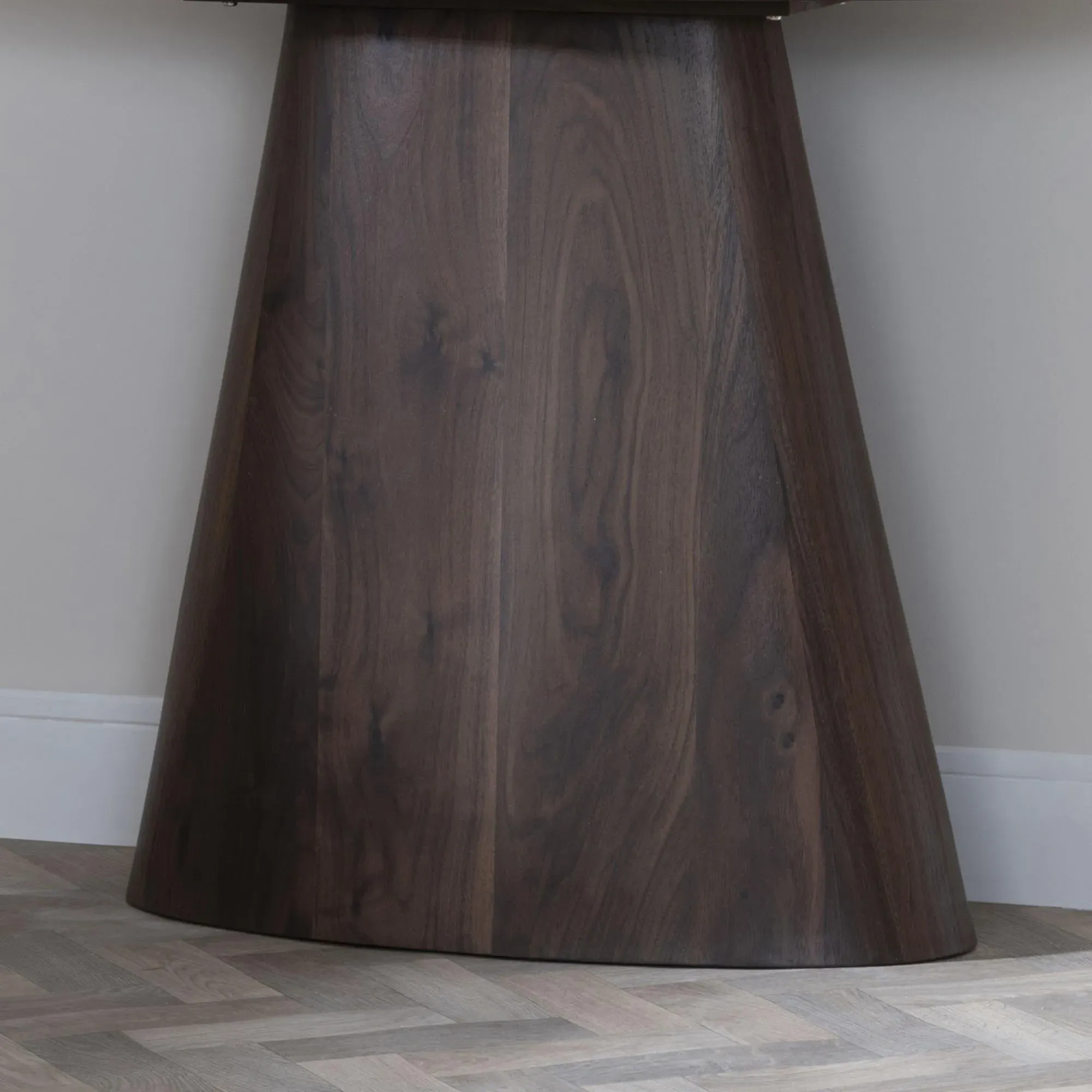 Palma Oval Console Table - Walnut