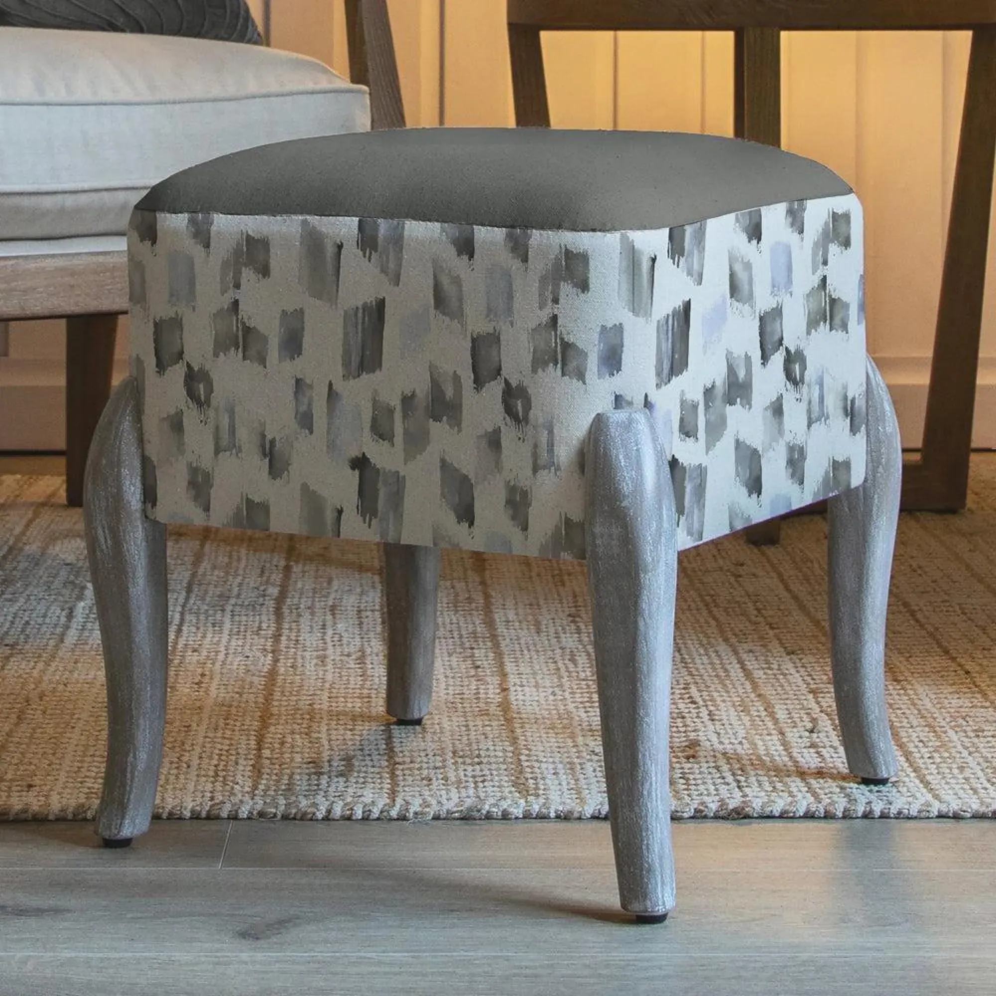 Arwen Ralf Footstool - Frost