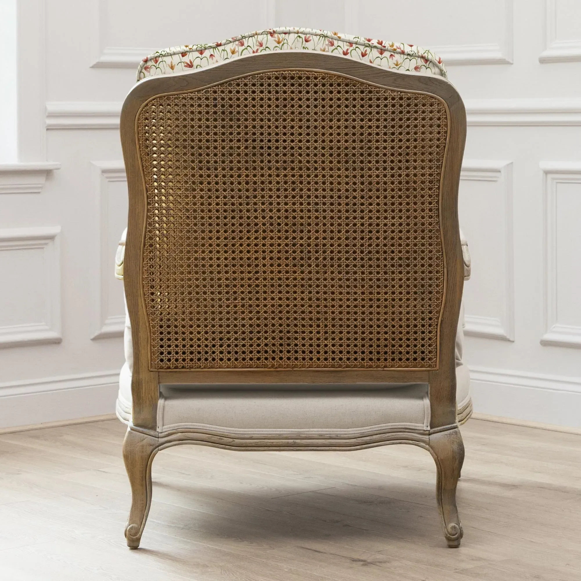 Fresia Florence Armchair - Oak, Linen