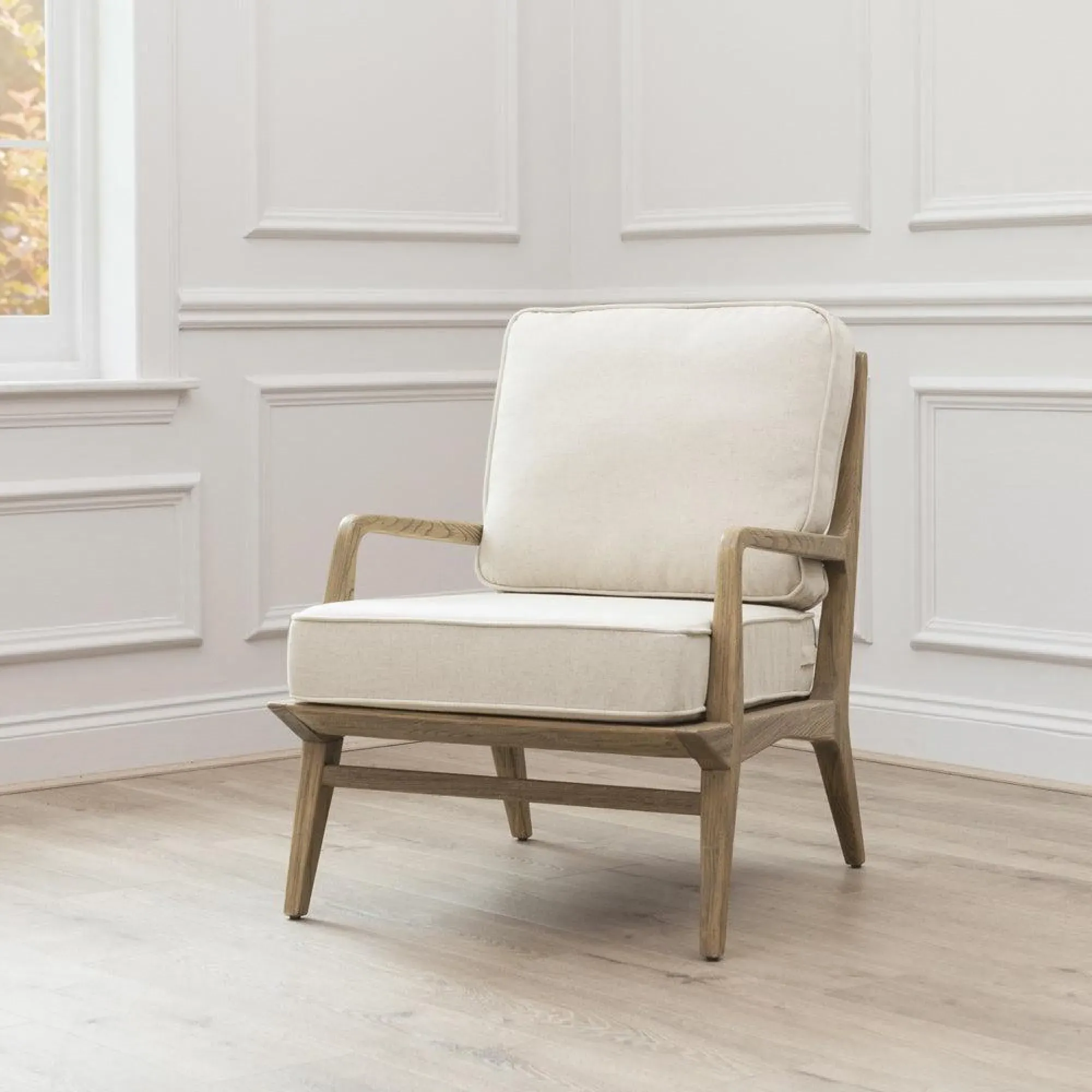 Idris Armchair - Warm Wood