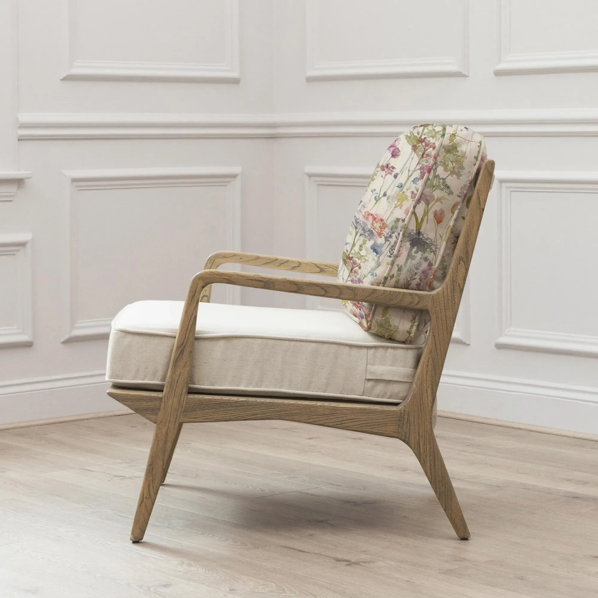 Ilinzas Poppy Printed Idris Armchair - Pink