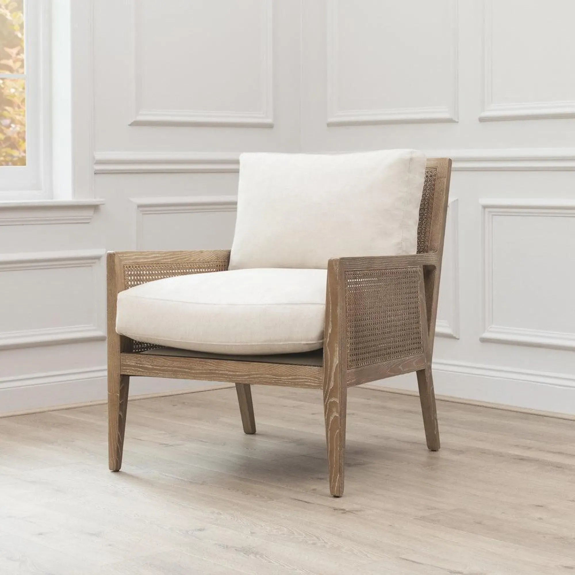 Kirsi Armchair - Oak