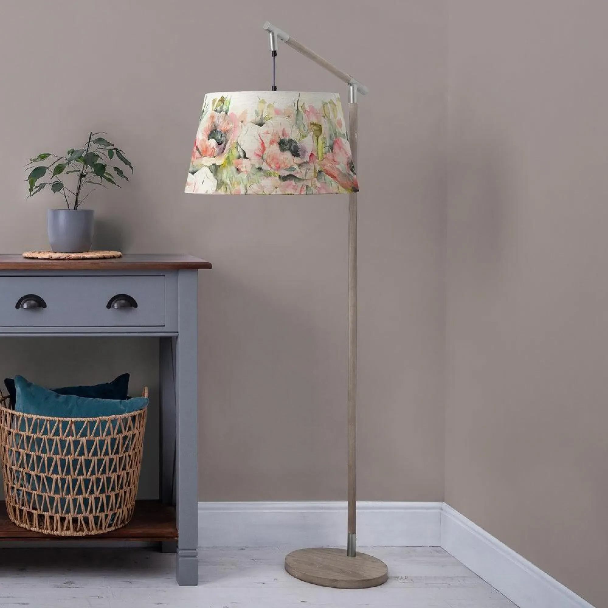 Papavera Quintus Taper Floor Lamp - Grey, Sweetpea