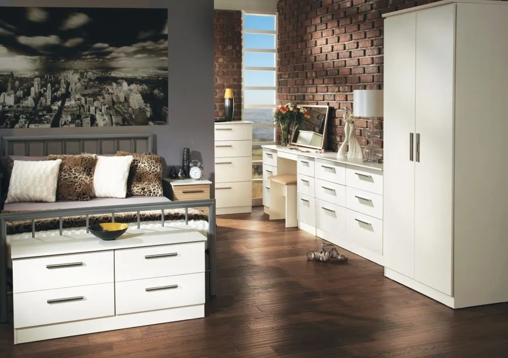 Contrast 6 Drawer Double Dressing Table - Cream