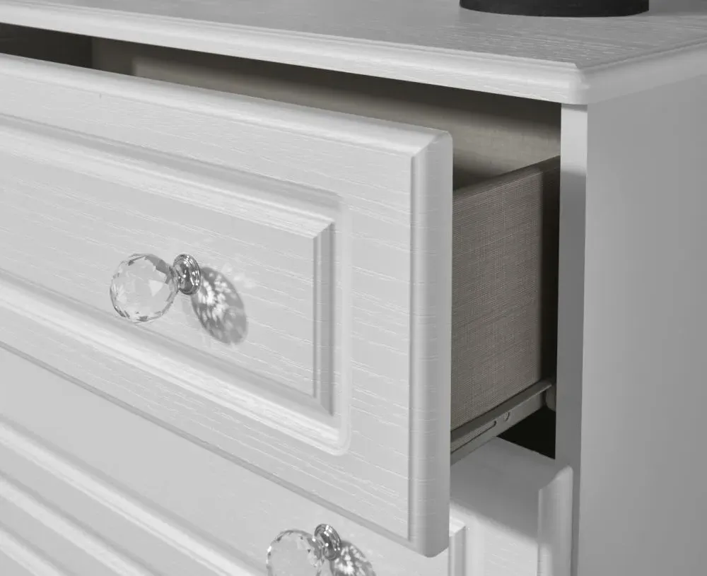 Crystal 4 Drawer Midi Chest - White Ash