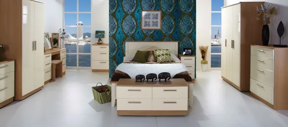 Knightsbridge Padded Dressing Stool - Light Oak