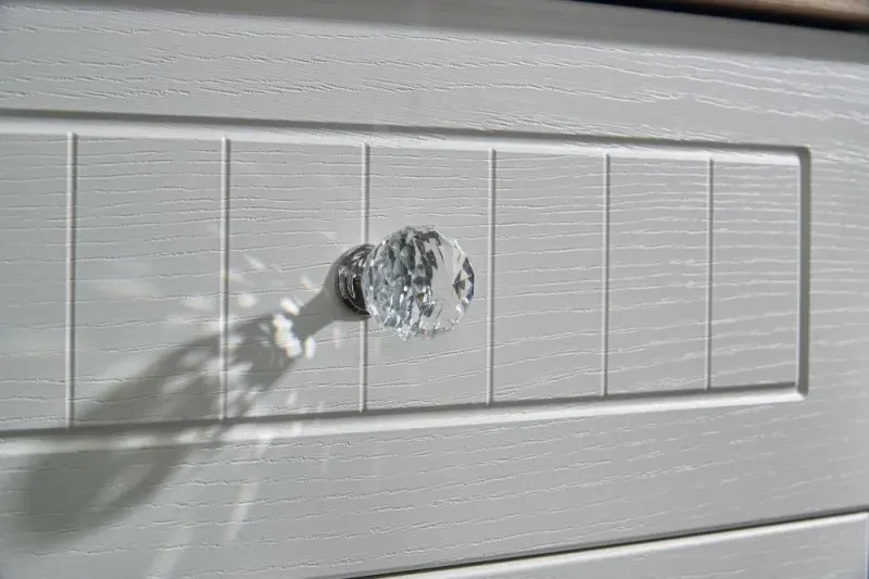 Vienna 4 Drawer Deep Chest - Porcelain