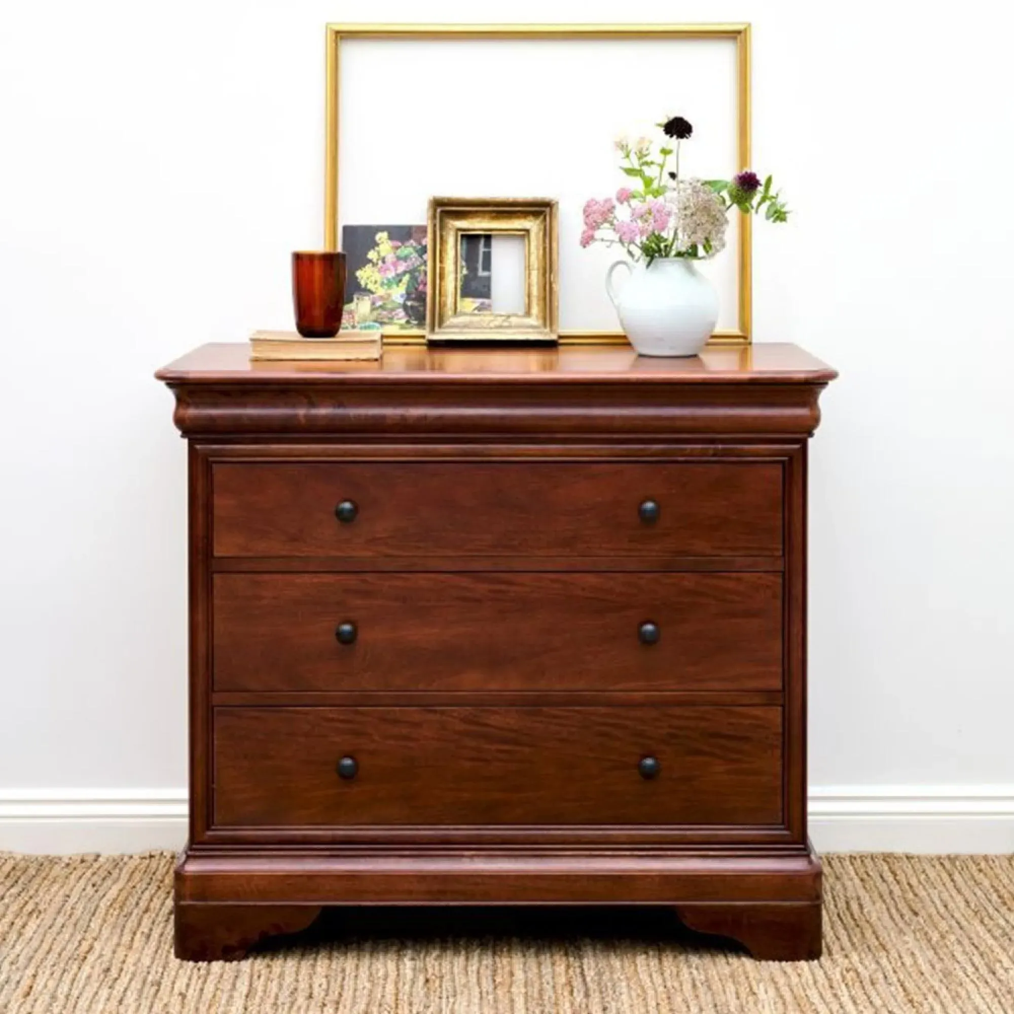 Antoinette 3-Drawer Chest - Dark Cherrywood