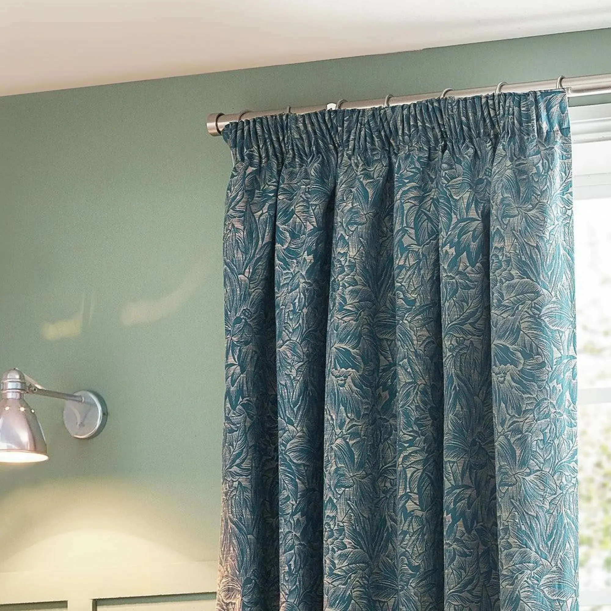 Grantley Jacquard Pencil Pleat Curtains - Wedgewood