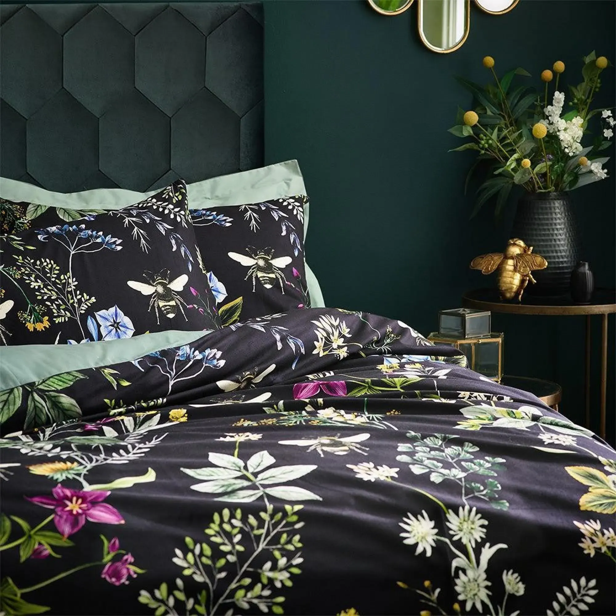 Midnight Bee Floral Duvet Cover Set - Black, Velvet