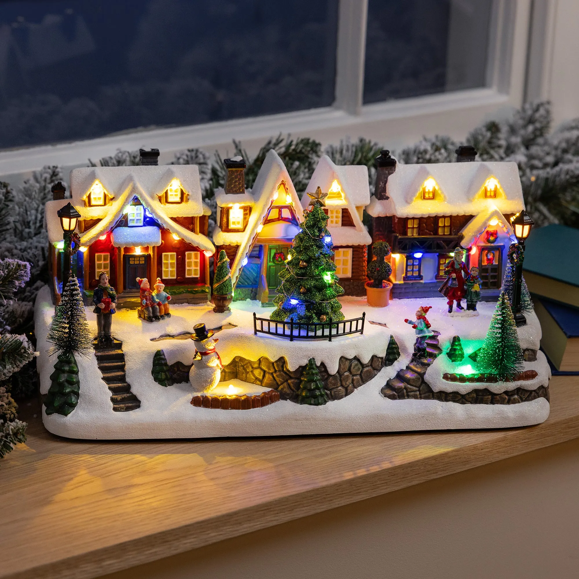 Animated Christmas Scene with LED Lights - Polyresin by Christow