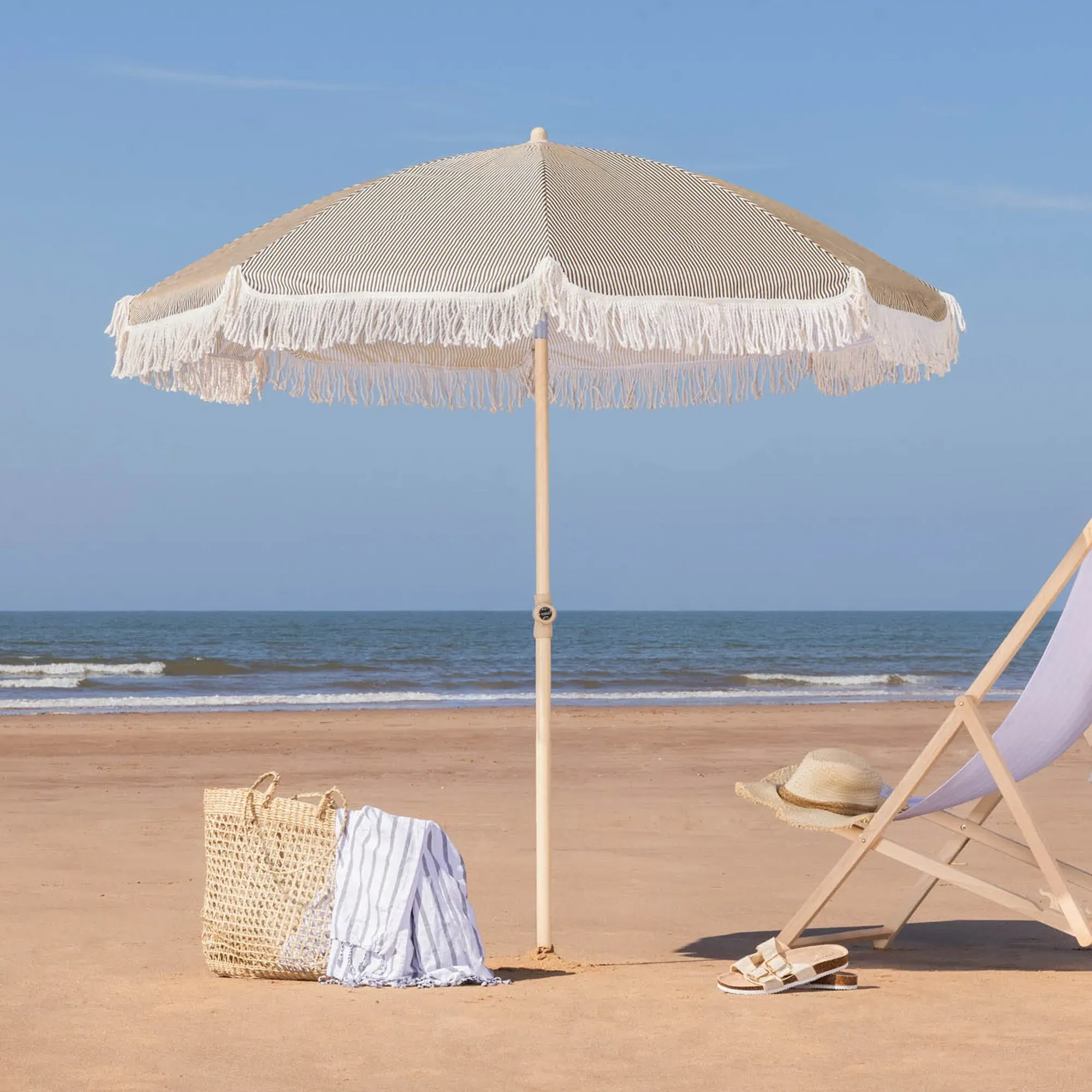 Portable Tassel Parasol with Tilt - 2m alternate view