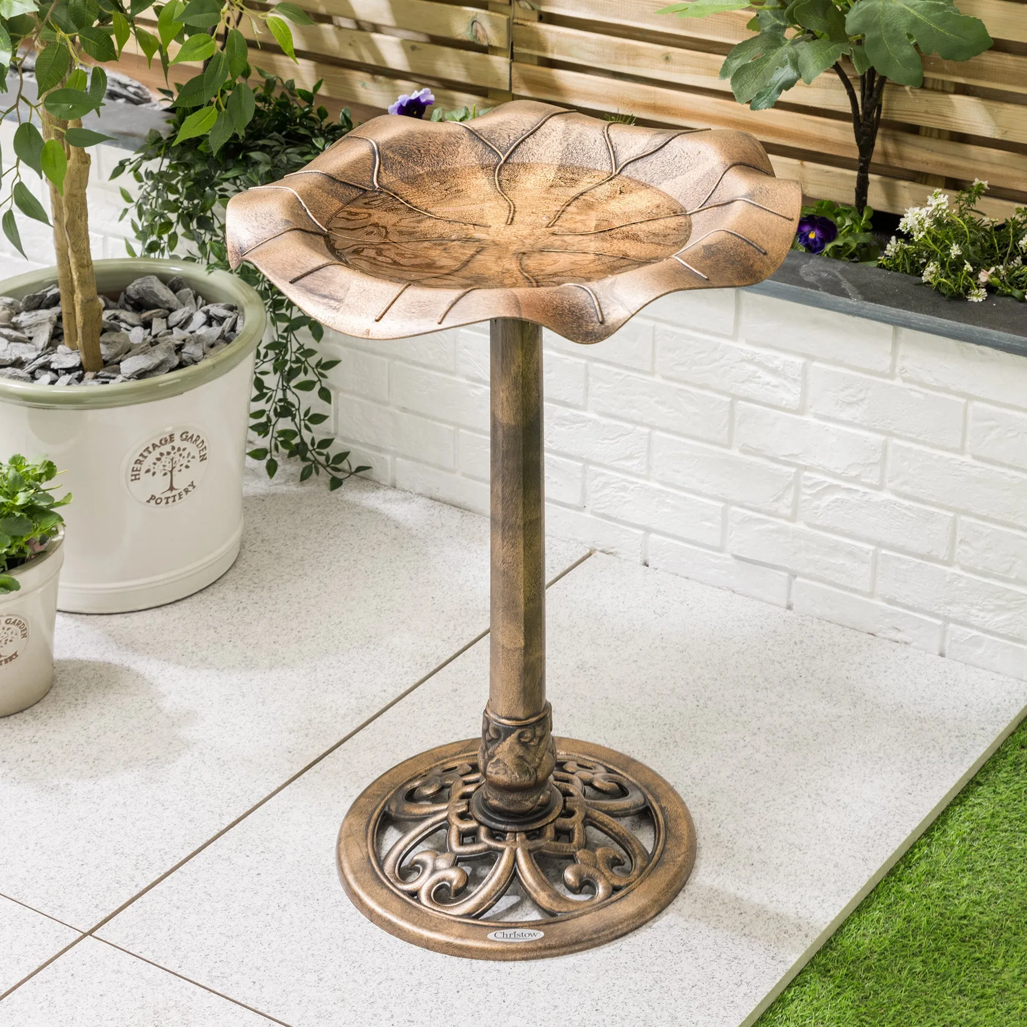 Resin Leaf Bird Bath - Resin alternate view