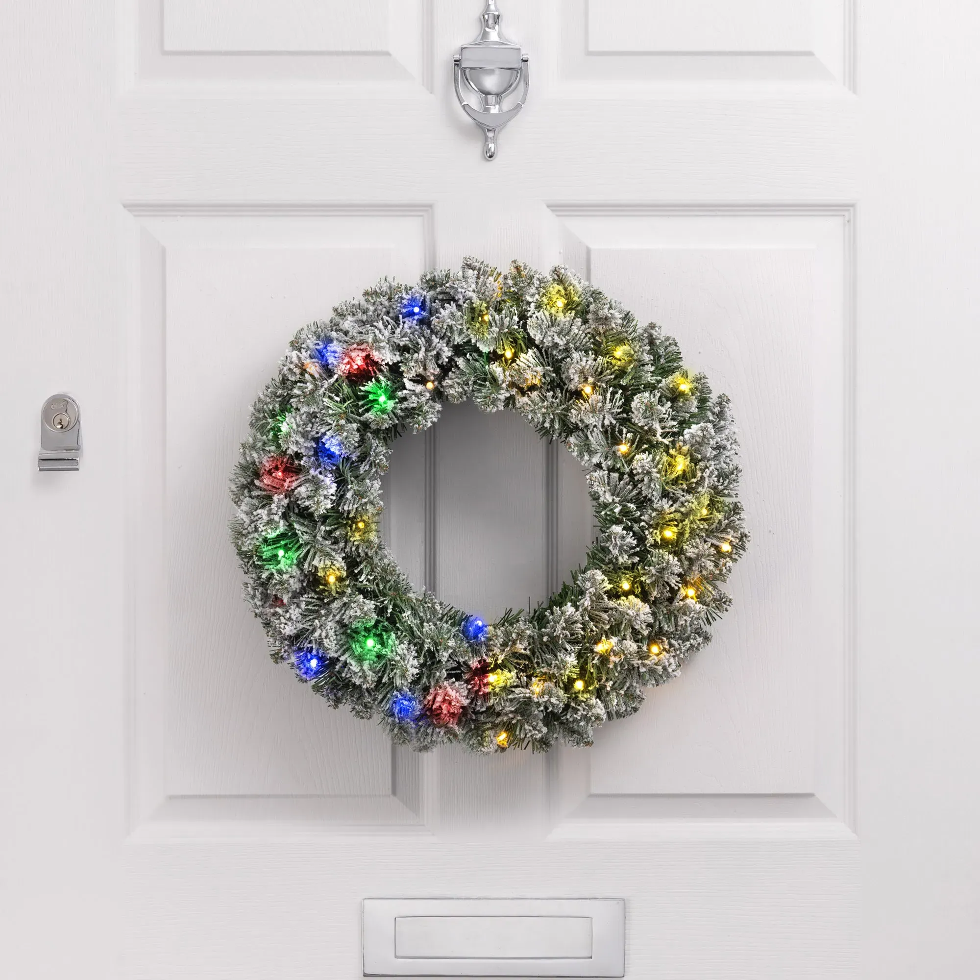 Snow-Flocked Pre-Lit Christmas Wreath - PVC product