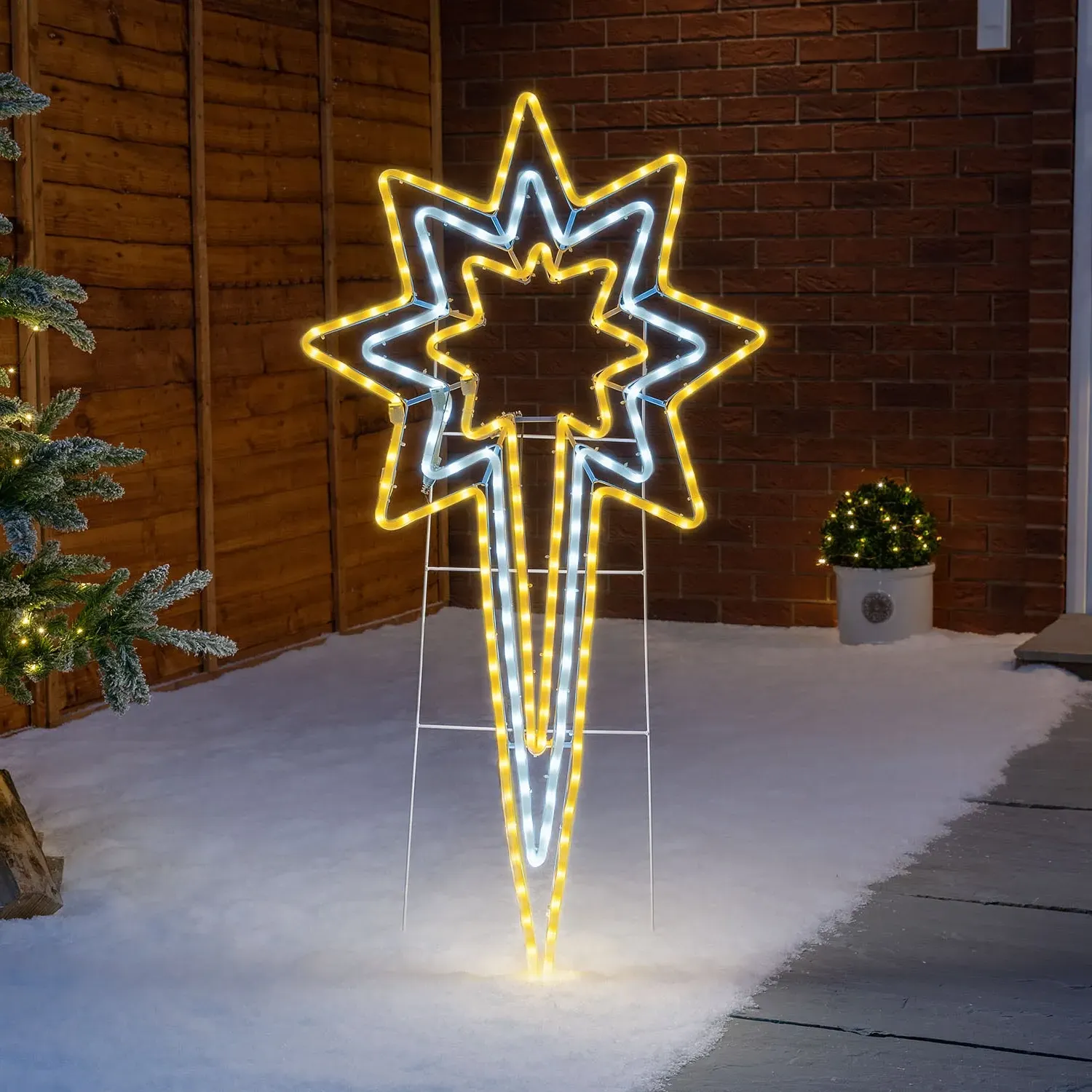 Standing North Star Rope Light - White product
