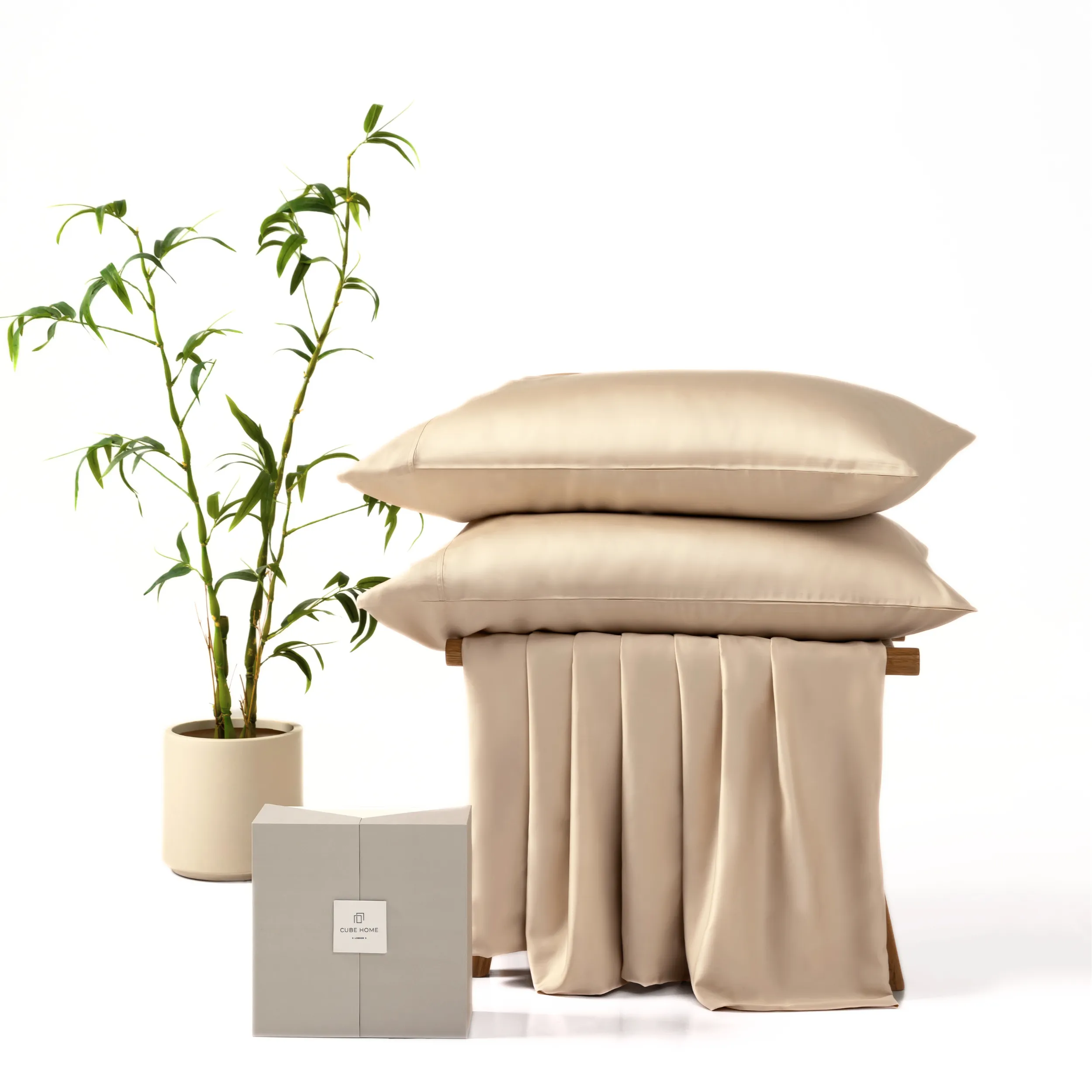 CUBE HOME Bamboo Bedding Set with Pillowcases - Beige alternate view