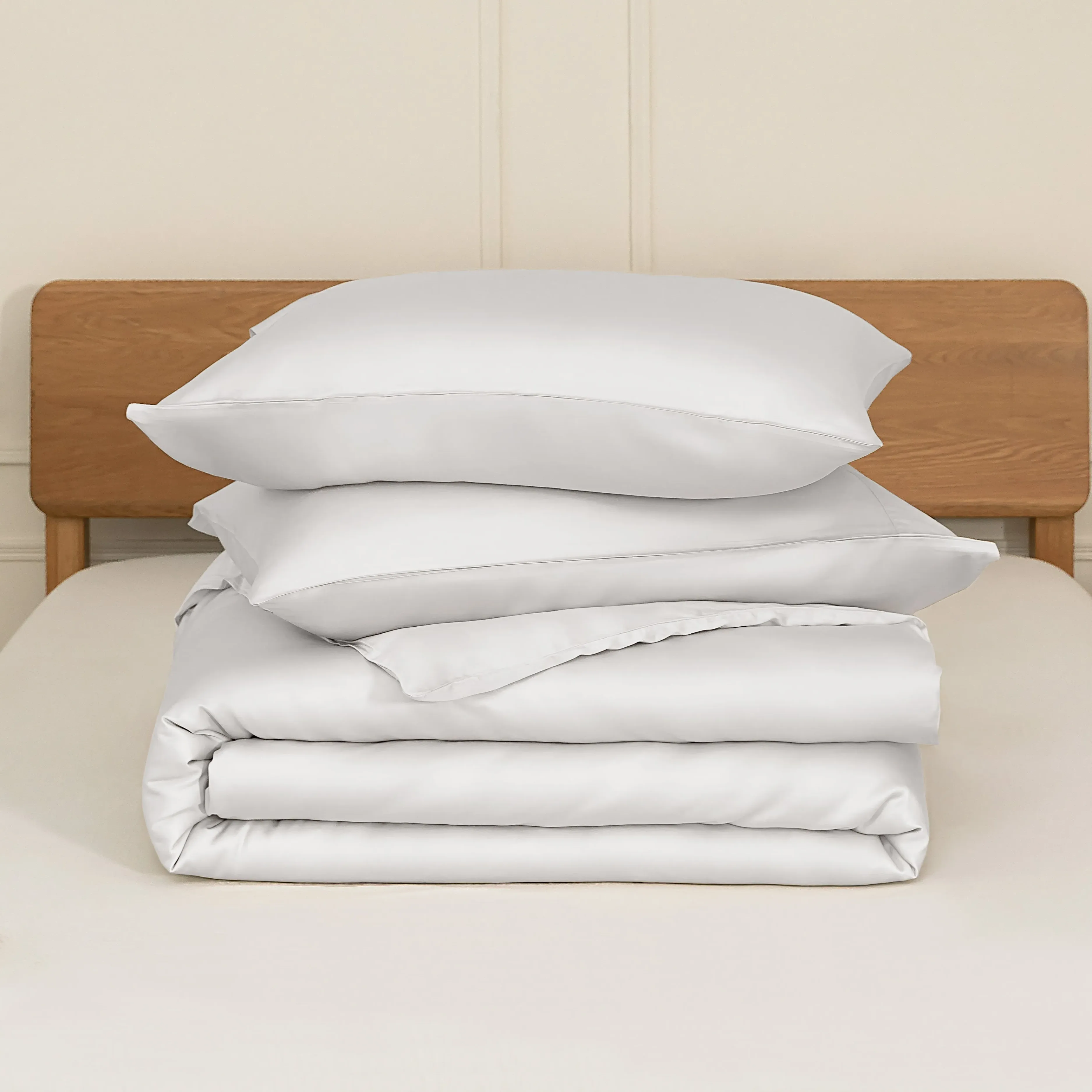 CUBE HOME Bamboo Bedding Set with Pillowcases - White product