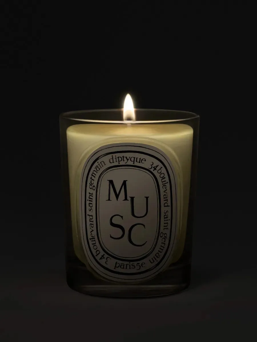 Musc Classic Candle alternate view