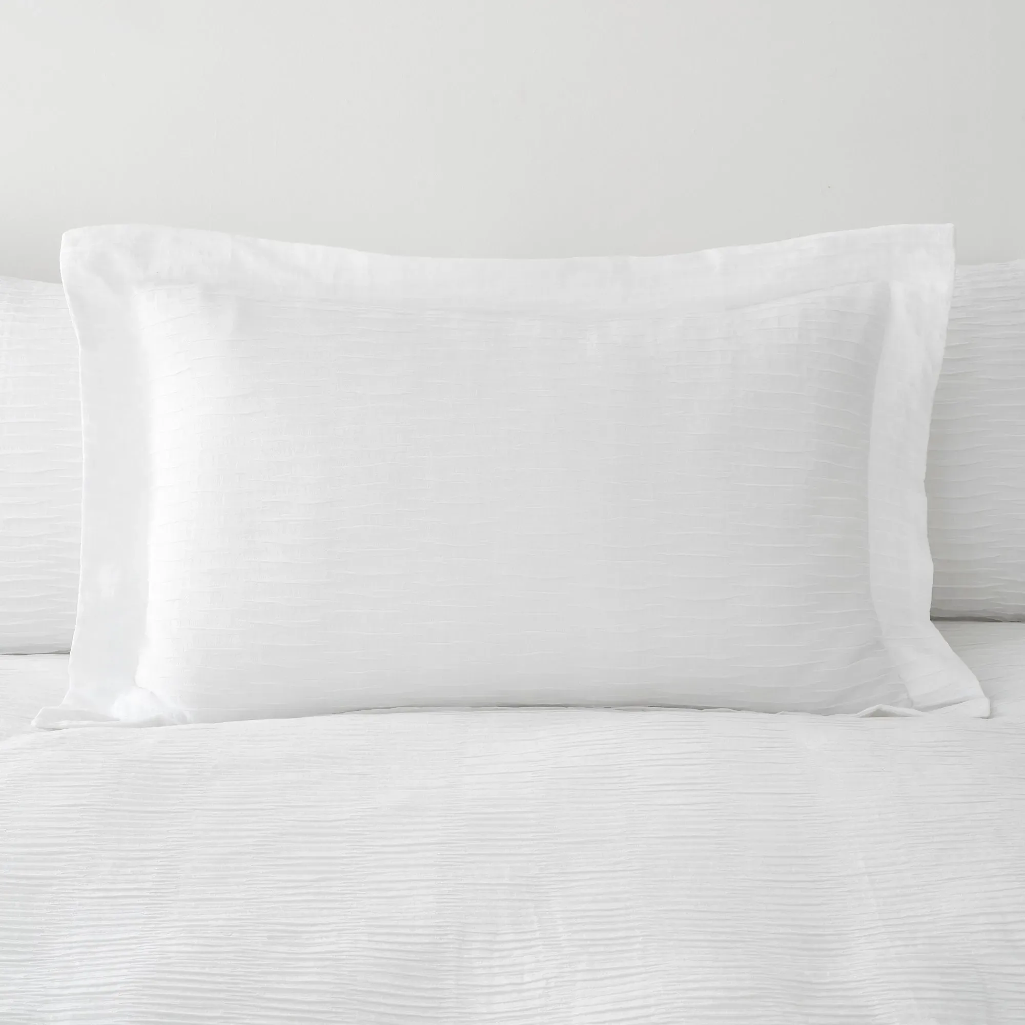 alissa-white-100-cotton-oxford-pillowcase-white image