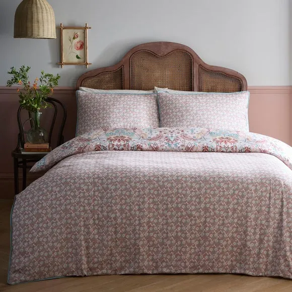 Floral Damask Duvet Cover & Pillowcase Set - Cotton alternate view