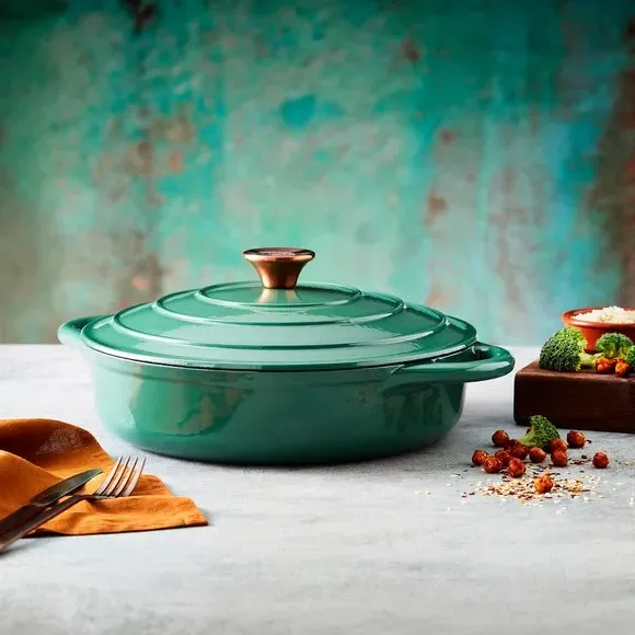 Shallow Casserole Dish with Domed Lid - Green, Cast Iron product