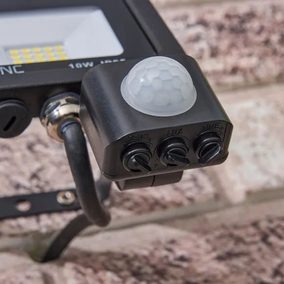 Rye Adjustable PIR Sensor LED Outdoor Flood Light - Black alternate view