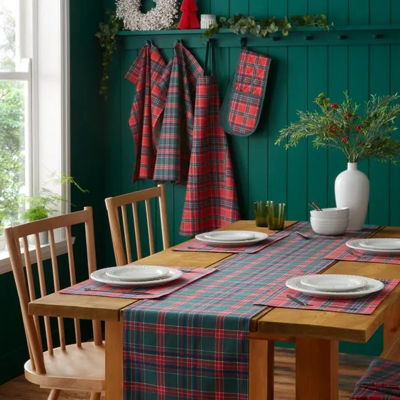 Christmas Tartan Check Placemats Pack of 4 - Red, Cotton alternate view
