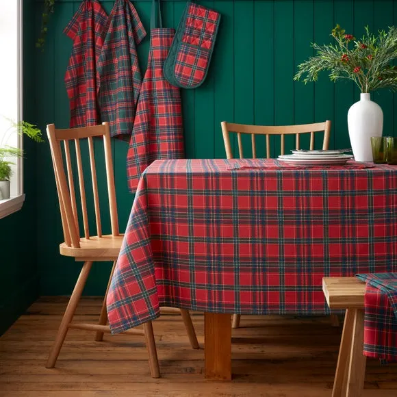 Christmas Tartan Tablecloth - Red, Cotton product