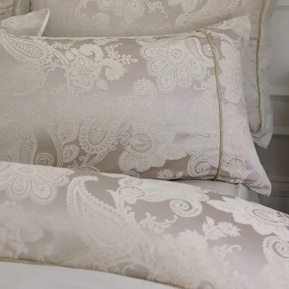 Jacquard Duvet Cover Set - Champagne, Polycotton alternate view