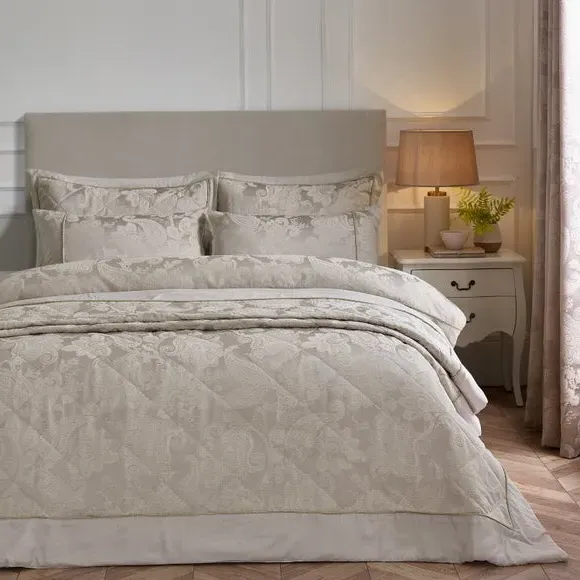 Opulent Jacquard Quilted Bedspread - Champagne product