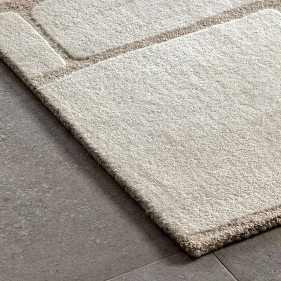 Pavia Tufted Graphic Rug - White, Wool Blend alternate view