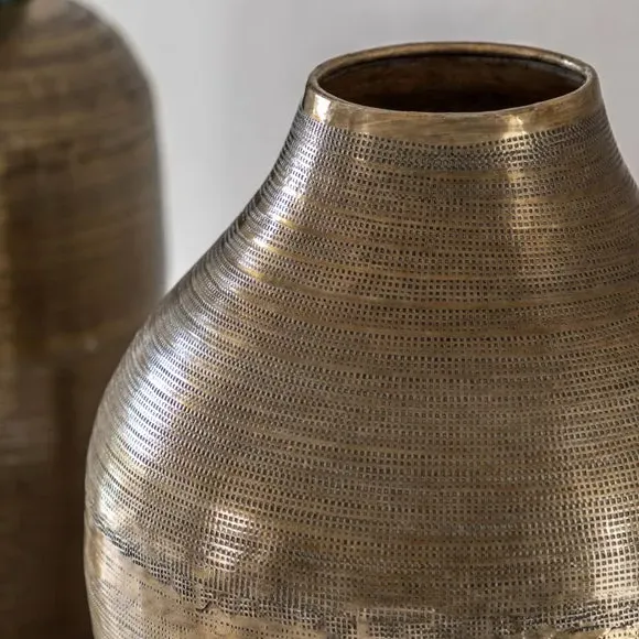 Zahara Hammered Vase - Brass, Aluminium alternate view